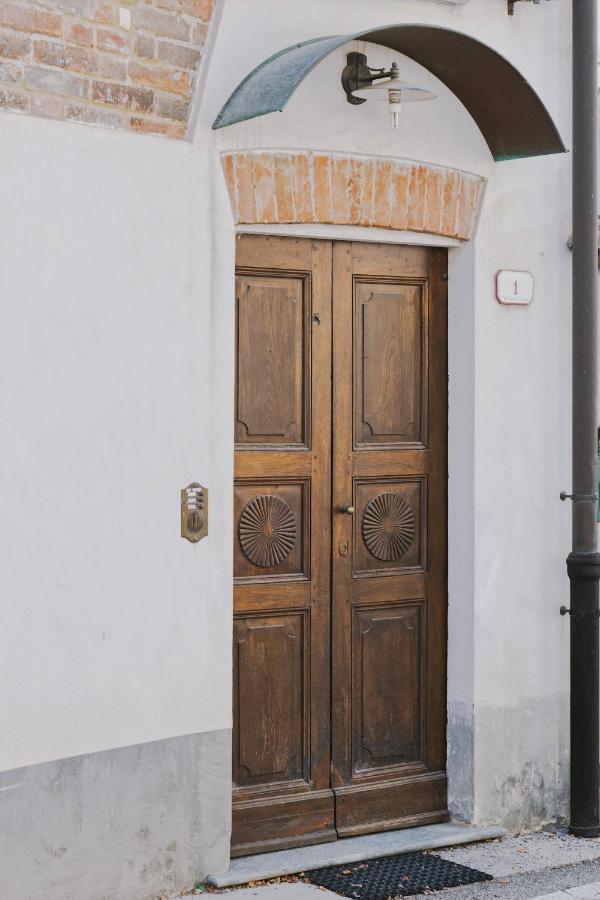 Casa Lobe - Charming Apartment In Village Centre La Morra Exteriér fotografie